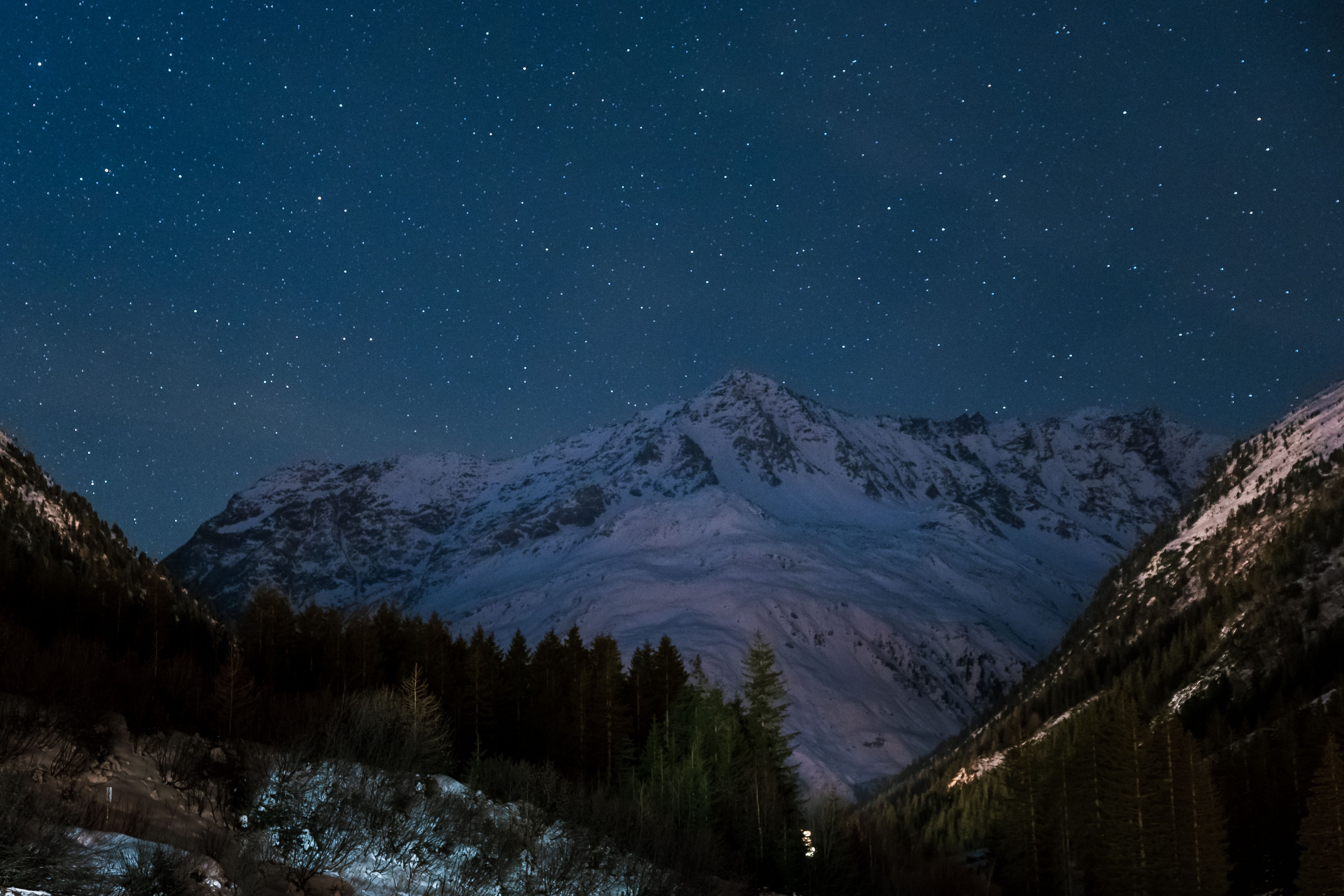 Winter im Pitztal mit Sternenhimmel