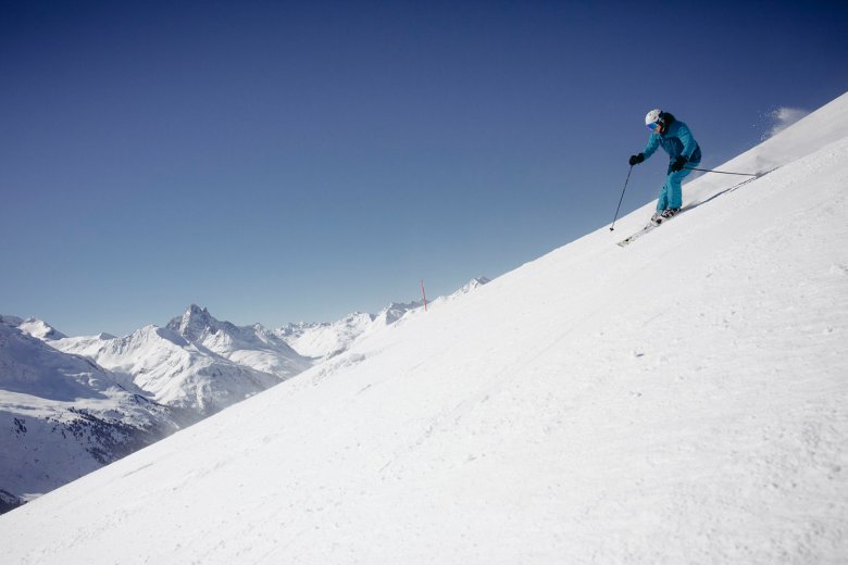 &nbsp;Sciare con il&nbsp;sole: Verso la fine della stagione le piste sono vuote, e le condizioni sono fantastiche., © Manfred Jarisch