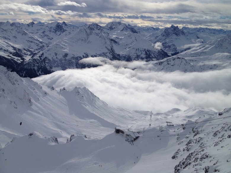 Panorama visto dall montagna valluga il 10 gennaio 2016. Foto: Rosanna Battisti