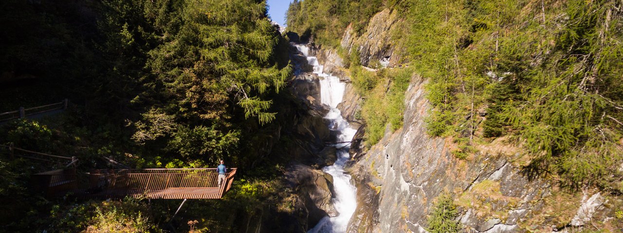 Sentiero tematico dell cascate Umbalfälle, © Tirol Werbung/W9 studios