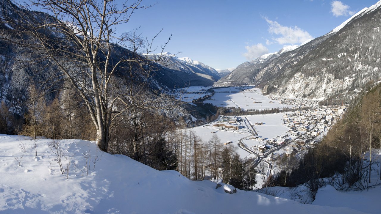Il panorama sull'Ötztal in inverno, © Ötztal Tourismus