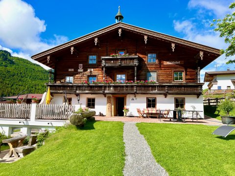 Profumo di natura e sensazione di libert&agrave;: Ecco il Geislerhof Farm Resort a Gerlos nella valle Zillertal.